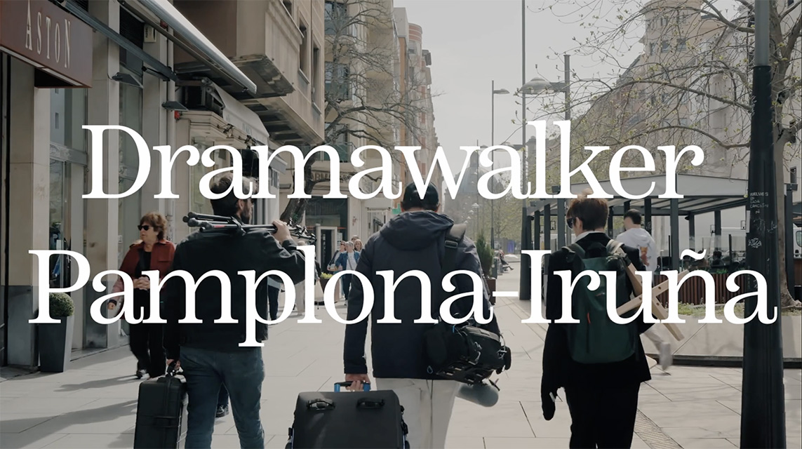 Drama Walker